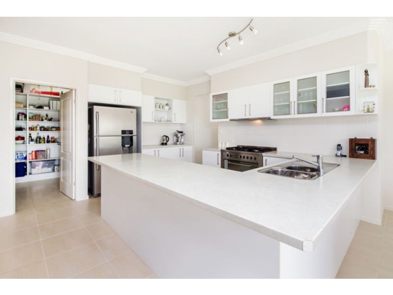 7 Coogera Court, Dundowran Beach QLD 4655