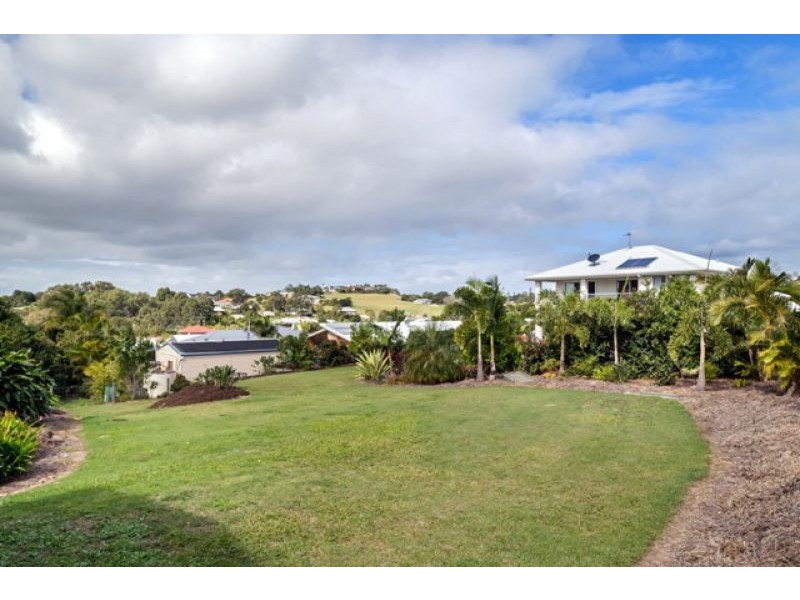 7 Coogera Court, Dundowran Beach QLD 4655