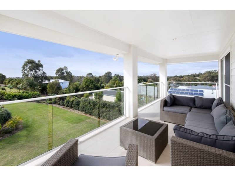 7 Coogera Court, Dundowran Beach QLD 4655