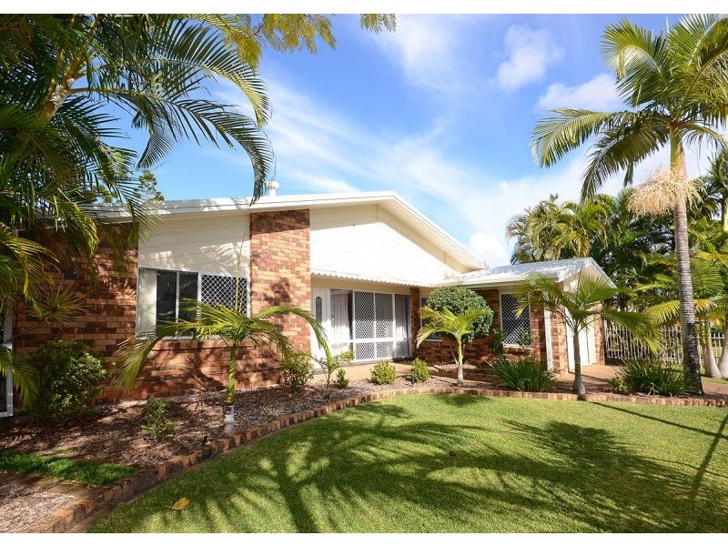 9 Meledie Avenue, Kawungan QLD 4655