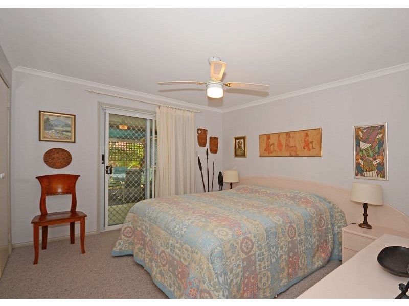 9 Meledie Avenue, Kawungan QLD 4655