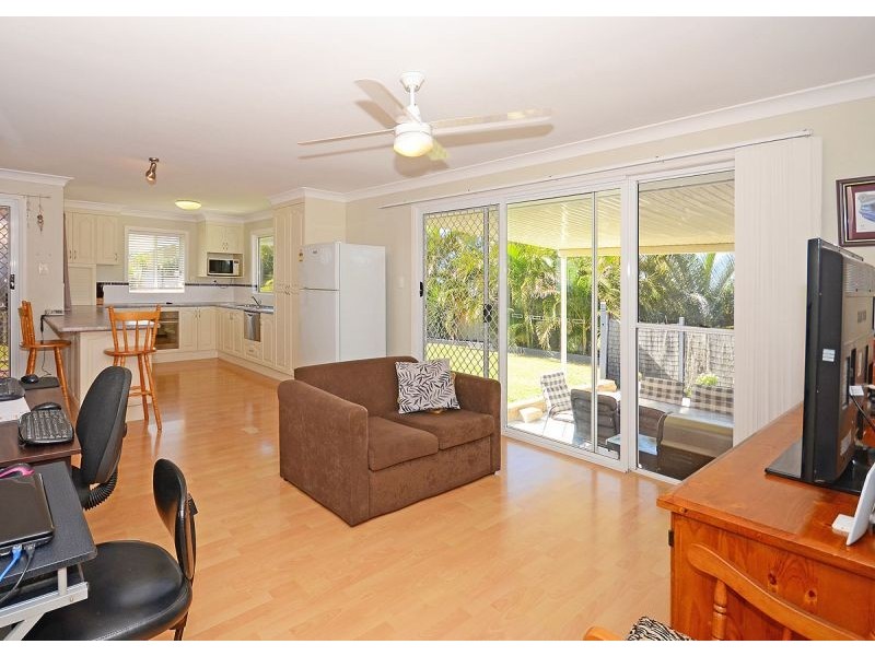 9 Apex Close, Craignish QLD 4655