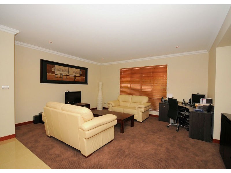 2/13 Cypress Street, Torquay QLD 4655