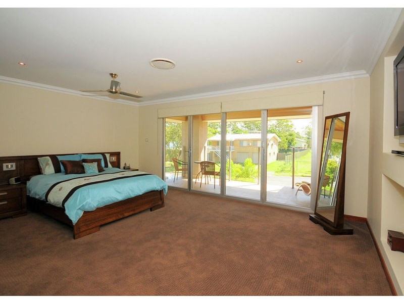 2/13 Cypress Street, Torquay QLD 4655