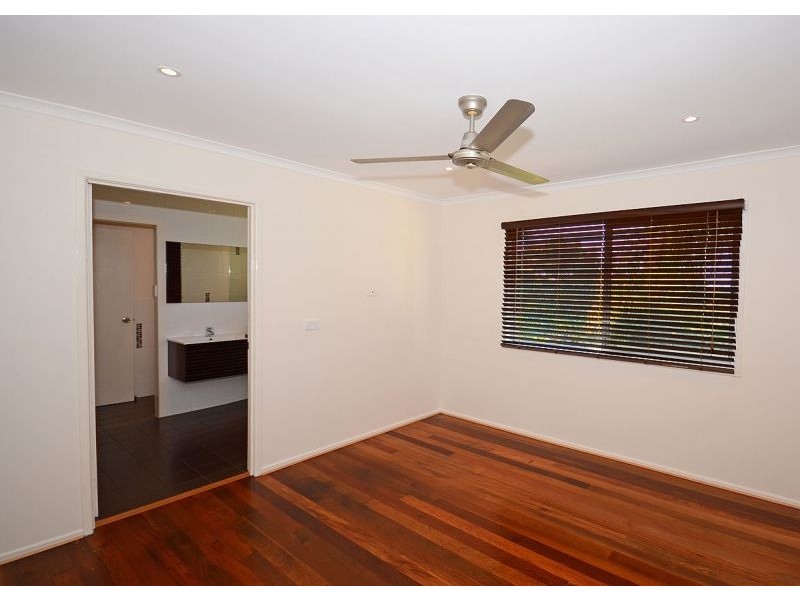 444 Boat Harbour Drive, Torquay QLD 4655