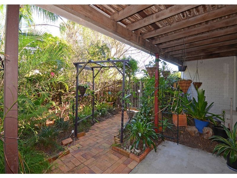 444 Boat Harbour Drive, Torquay QLD 4655