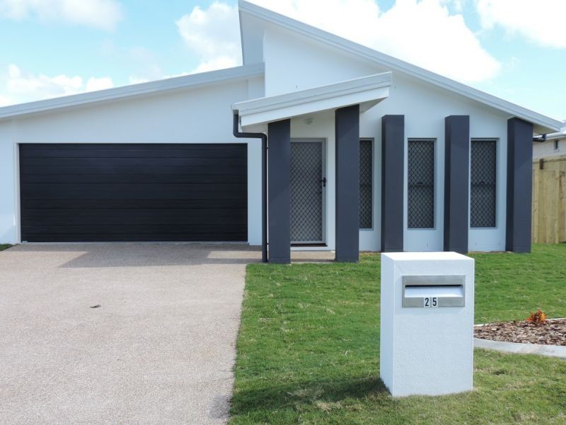 25 Morgan Circuit, Urraween QLD 4655