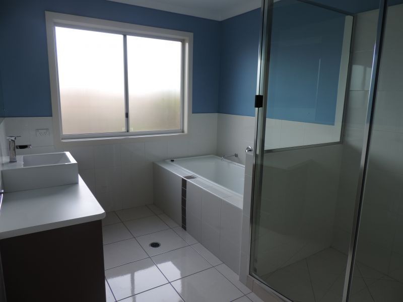 1 Lady Penrhyn Drive, Eli Waters QLD 4655