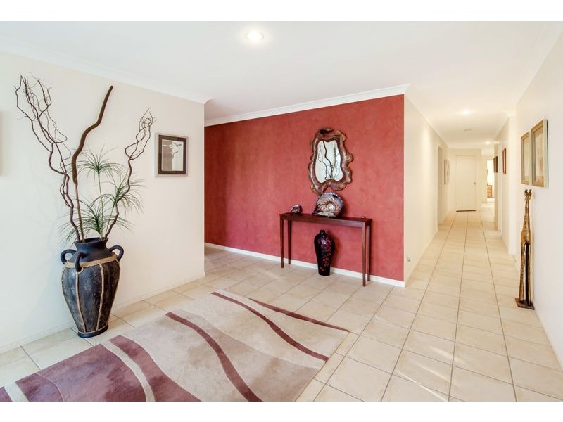 8 Avery Court, Dundowran Beach QLD 4655