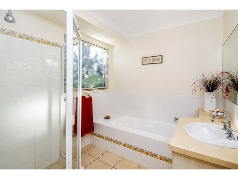 8 Avery Court, Dundowran Beach QLD 4655