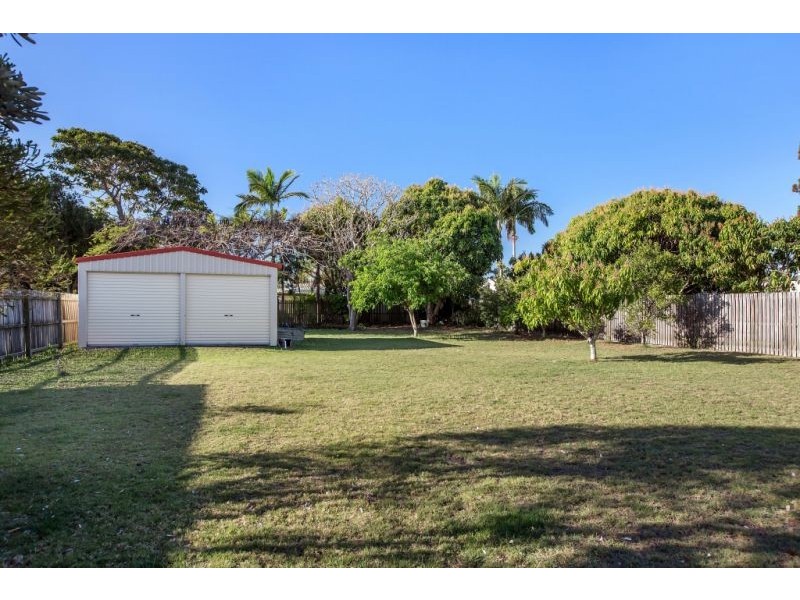 146 Truro Street, Urangan QLD 4655