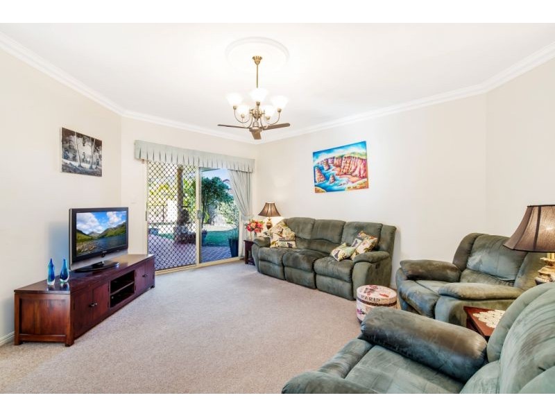 146 Truro Street, Urangan QLD 4655