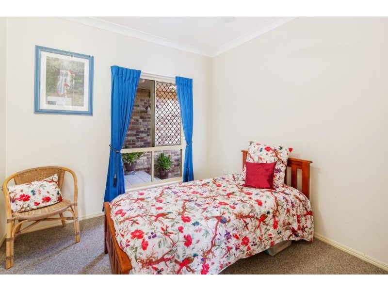146 Truro Street, Urangan QLD 4655