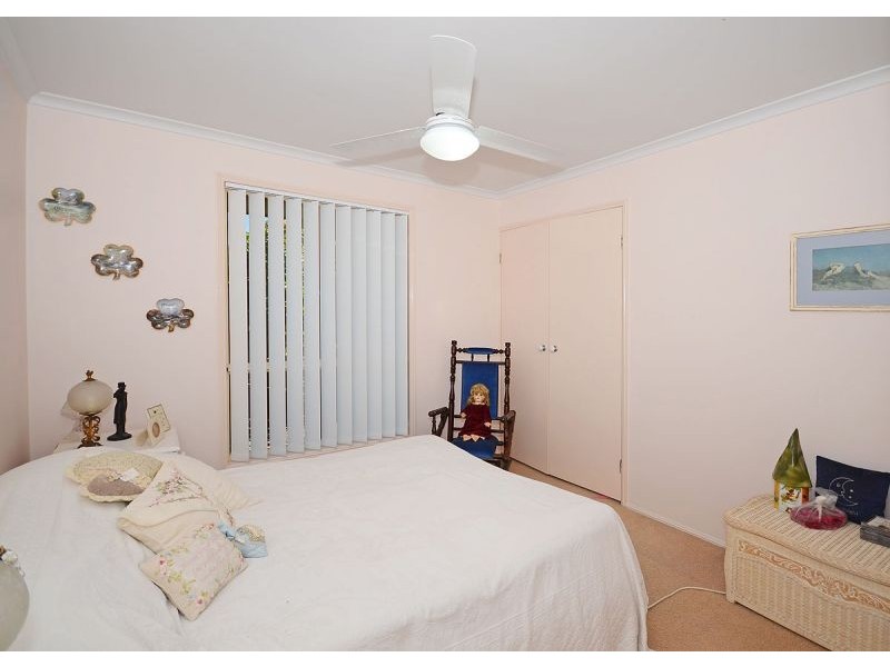 11 Hood Street, Urangan QLD 4655