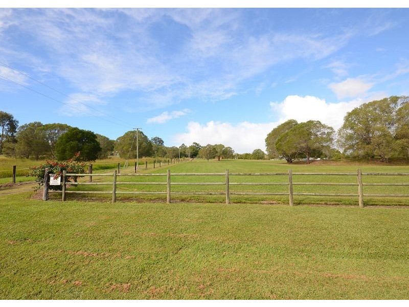 9 Mitchell Avenue, Craignish QLD 4655