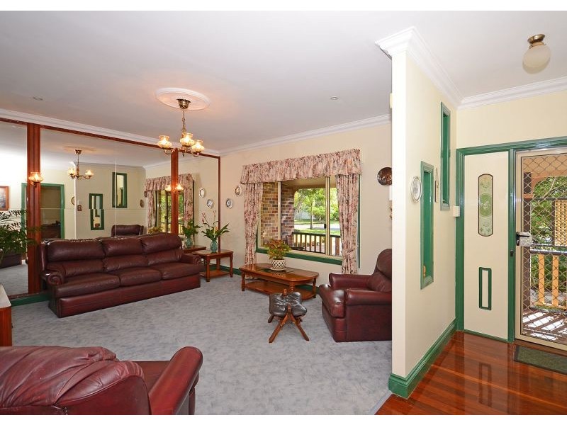 2 Foxwood Court, Dundowran Beach QLD 4655