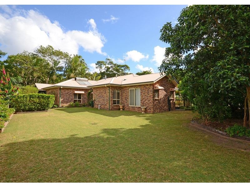 2 Foxwood Court, Dundowran Beach QLD 4655