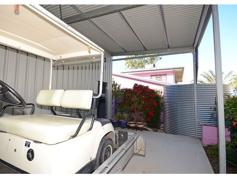 32 Brighton Street, Point Vernon QLD 4655