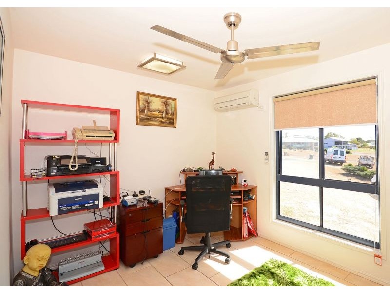 6 Deeds Court, Dundowran Beach QLD 4655