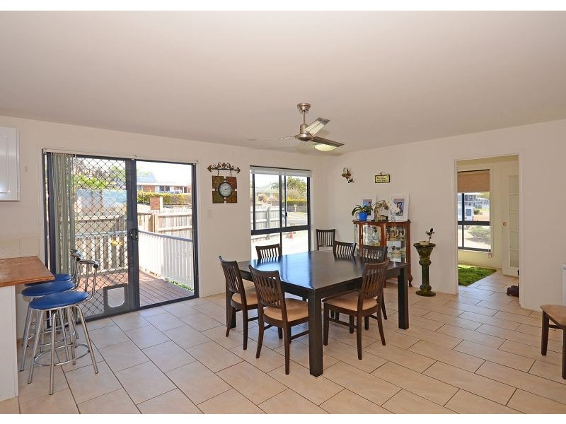 6 Deeds Court, Dundowran Beach QLD 4655
