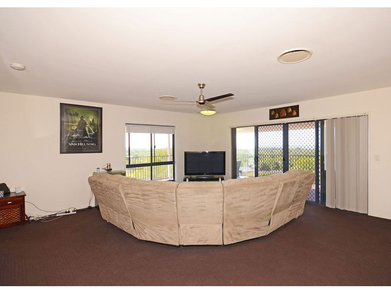 6 Deeds Court, Dundowran Beach QLD 4655