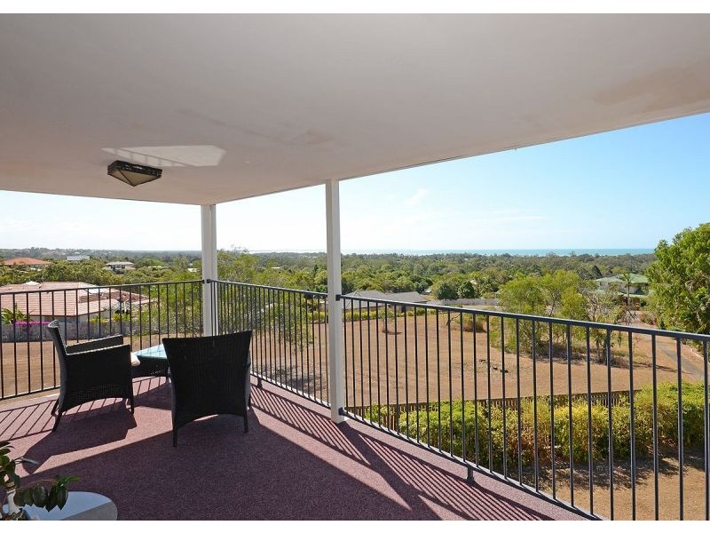 6 Deeds Court, Dundowran Beach QLD 4655