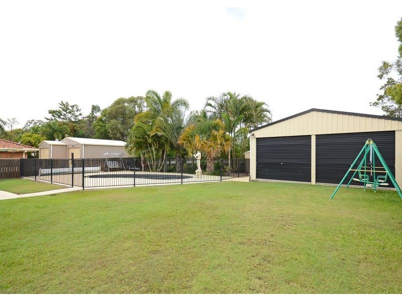 5 Vanda Street, Urangan QLD 4655