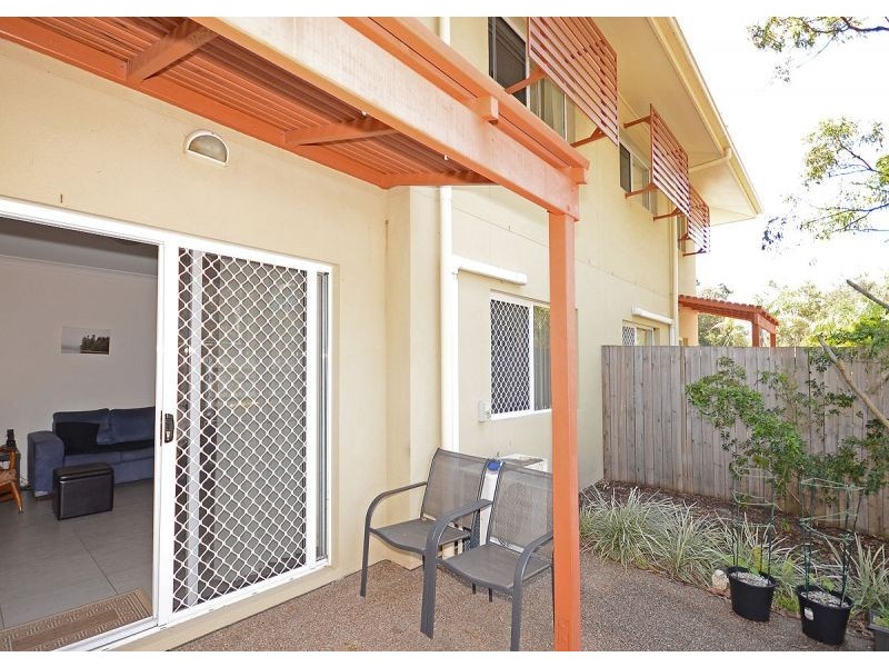 6/58 Stephenson Street, Scarness QLD 4655