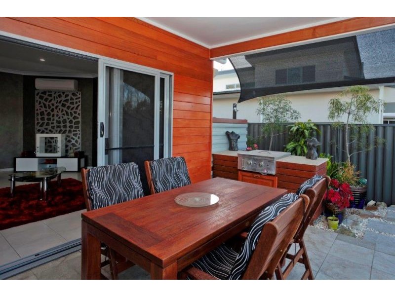 7 Satinwood Avenue, Urraween QLD 4655