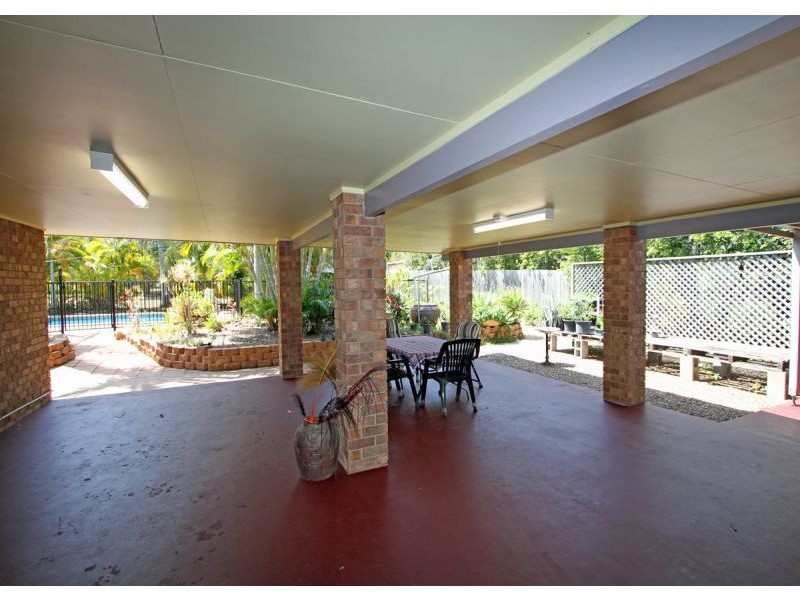 52-54 Garden Drive, Urangan QLD 4655