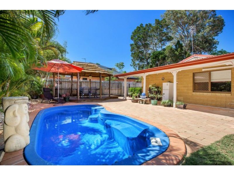 106 Truro Street, Torquay QLD 4655