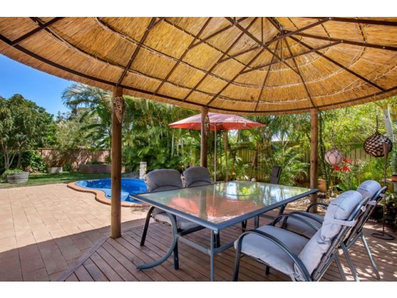 106 Truro Street, Torquay QLD 4655