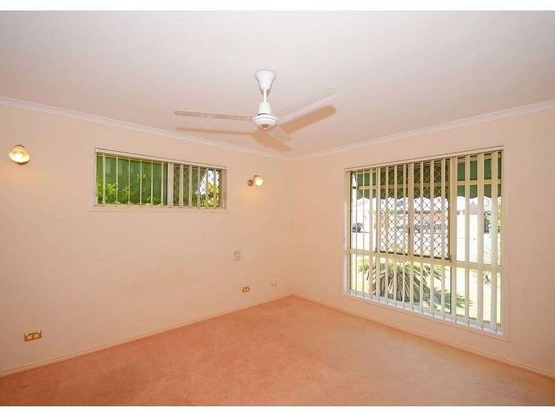 15 Wuruma Street, Scarness QLD 4655