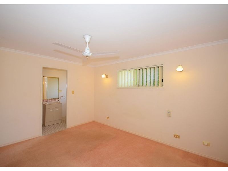 15 Wuruma Street, Scarness QLD 4655