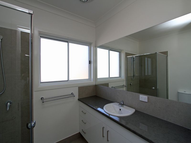 4 Chani Close, Wondunna QLD 4655