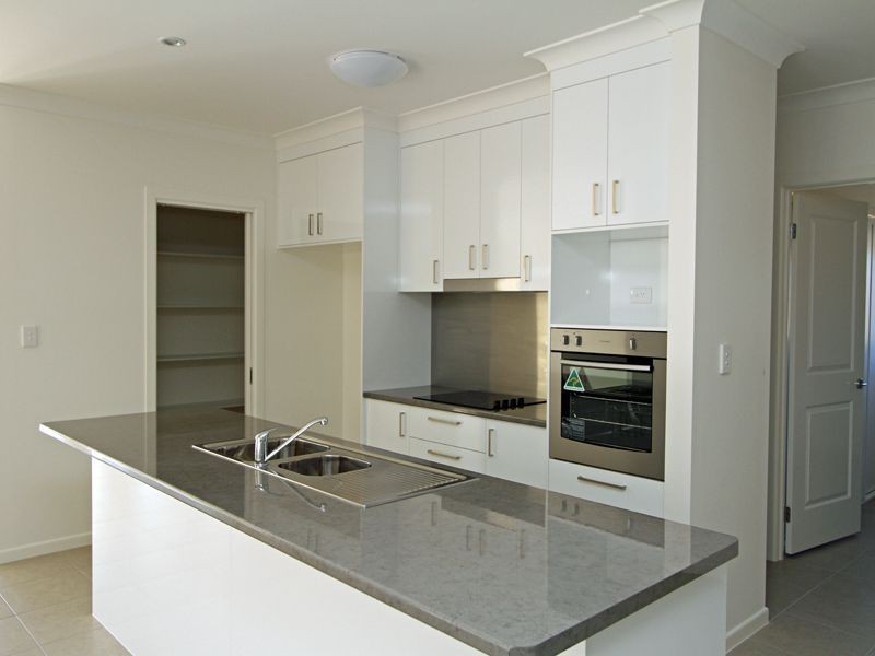 4 Chani Close, Wondunna QLD 4655