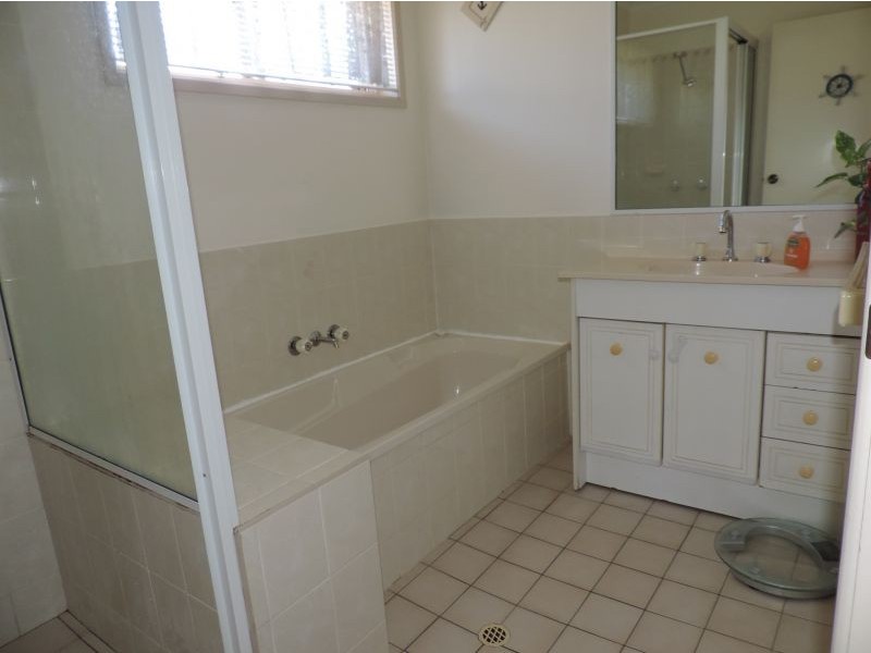 3 St Andrews Drive, Pialba QLD 4655