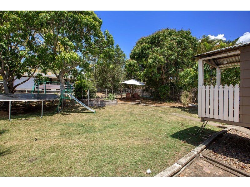 42 John Street, Scarness QLD 4655