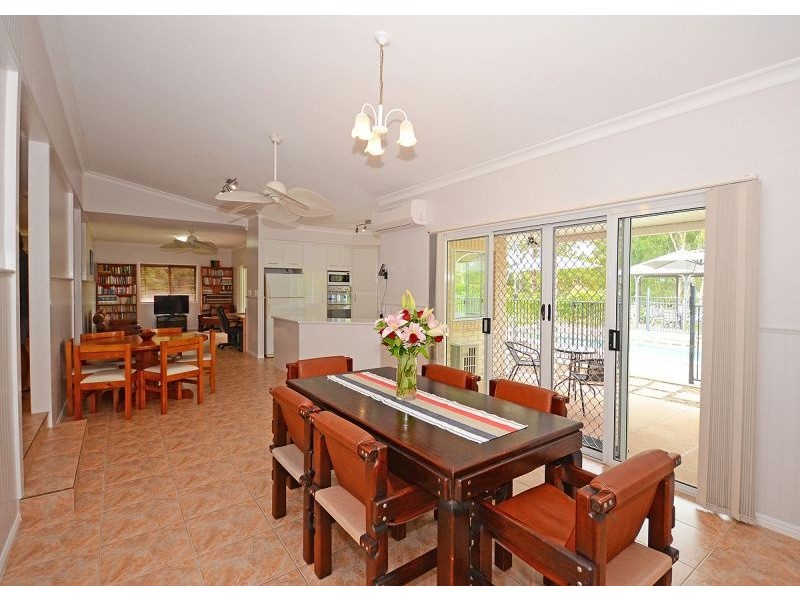 10 Kauri Court, Dundowran Beach QLD 4655