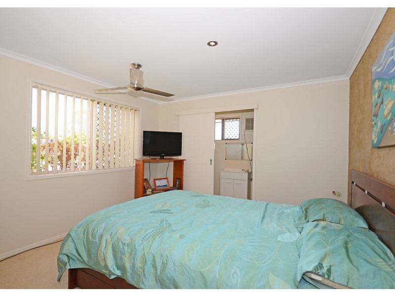 21 Rachael Street, Point Vernon QLD 4655