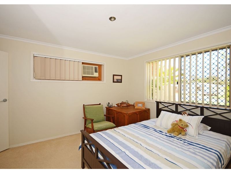 21 Rachael Street, Point Vernon QLD 4655