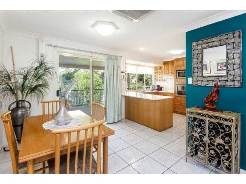 66 King Street, Urangan QLD 4655