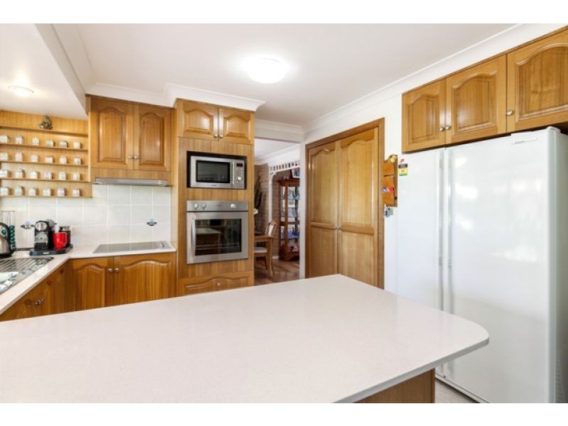 66 King Street, Urangan QLD 4655