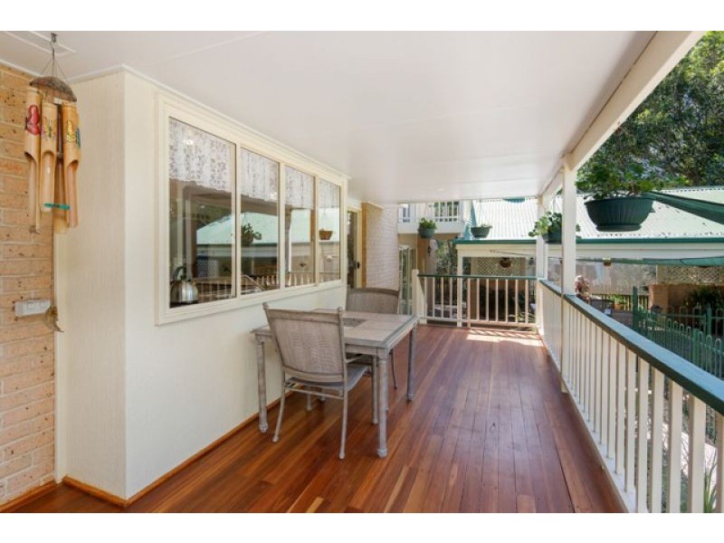 66 King Street, Urangan QLD 4655