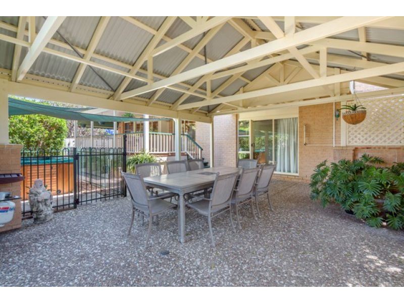 66 King Street, Urangan QLD 4655