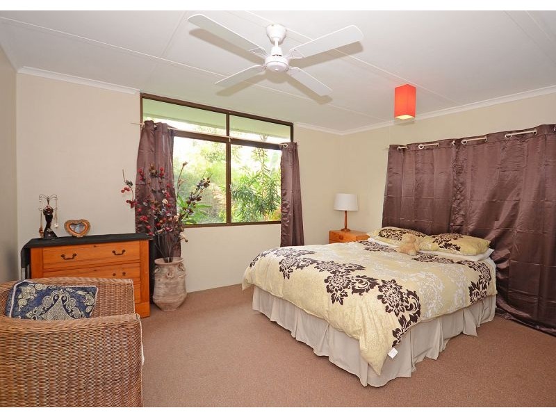 92 Truro Street, Torquay QLD 4655