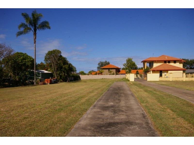 166b Long Street, Point Vernon QLD 4655