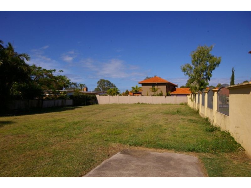 166b Long Street, Point Vernon QLD 4655