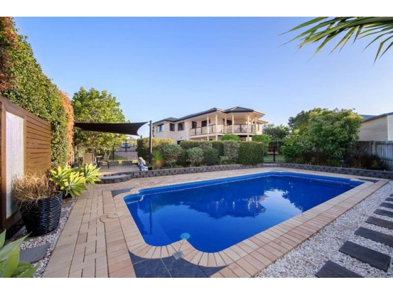 4 Jovi Court, Scarness QLD 4655