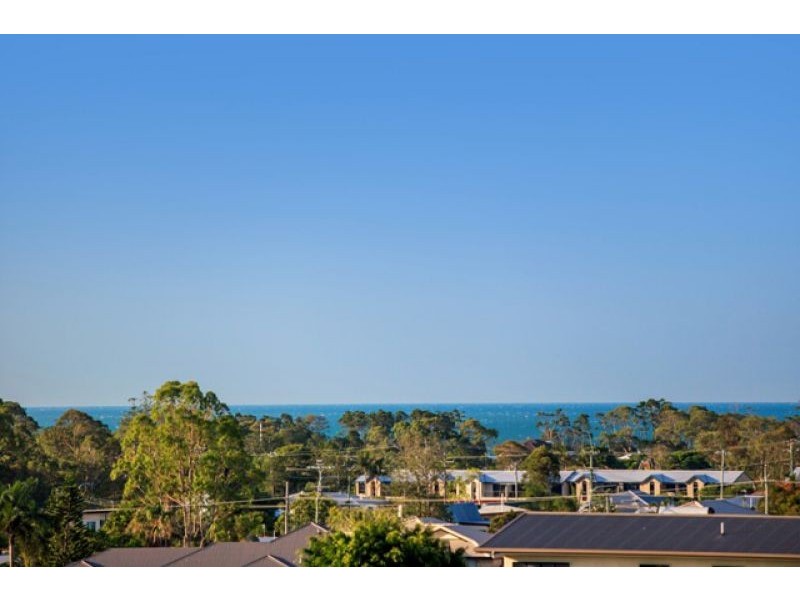 4 Jovi Court, Scarness QLD 4655